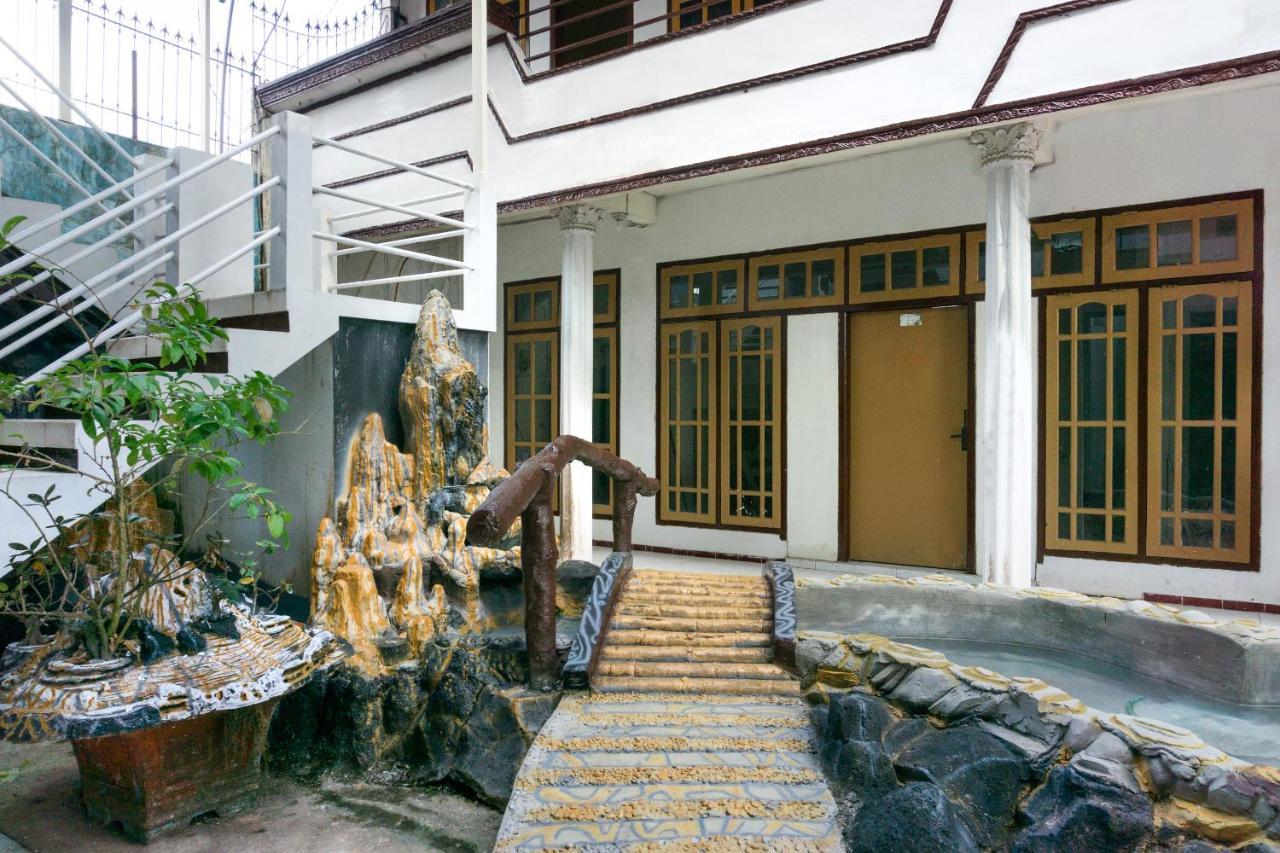 巴图 Reddoorz At Pujon Malang酒店 外观 照片