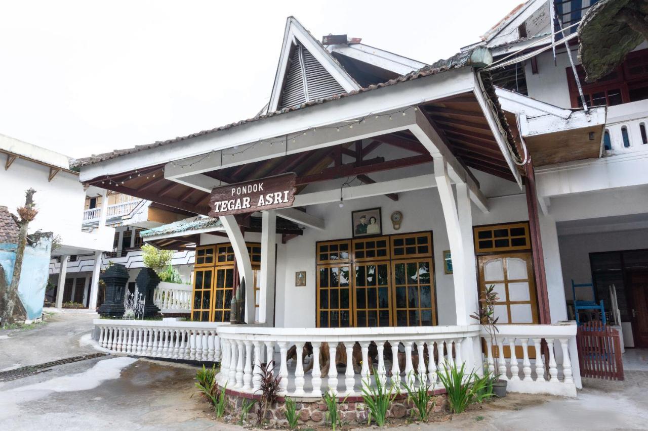 巴图 Reddoorz At Pujon Malang酒店 外观 照片