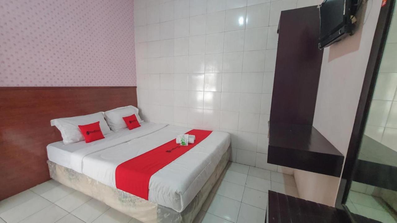 巴图 Reddoorz At Pujon Malang酒店 外观 照片