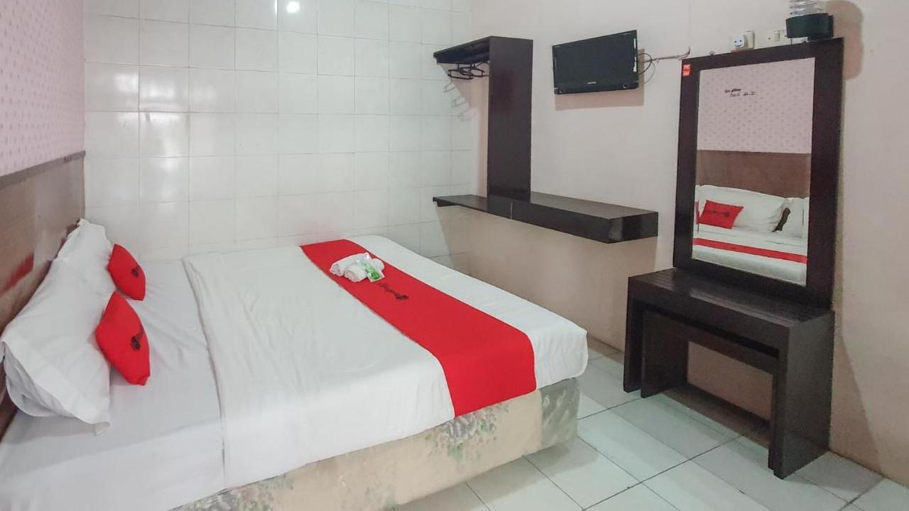 巴图 Reddoorz At Pujon Malang酒店 外观 照片