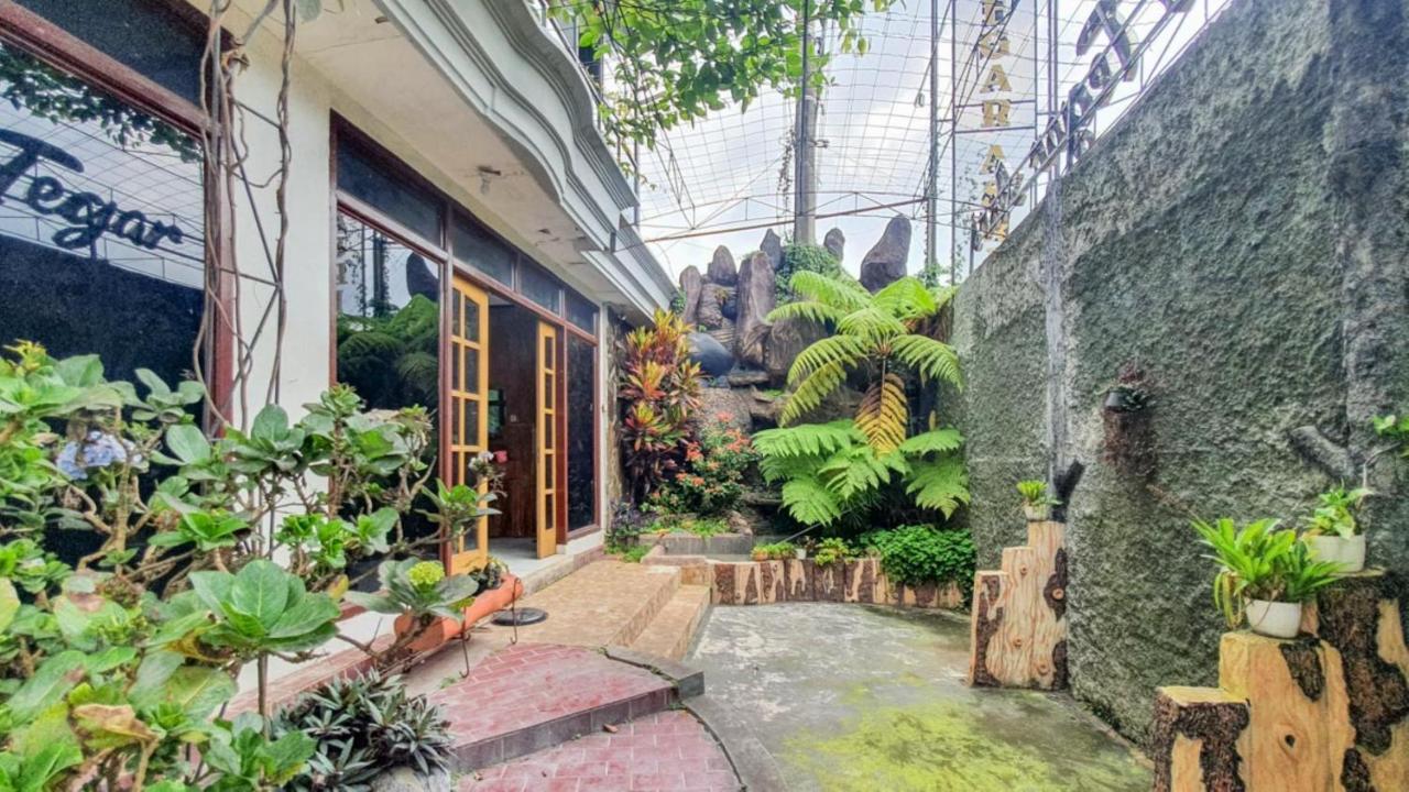 巴图 Reddoorz At Pujon Malang酒店 外观 照片