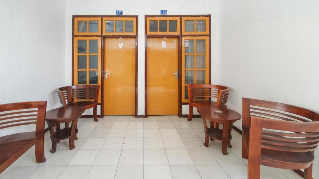 巴图 Reddoorz At Pujon Malang酒店 外观 照片